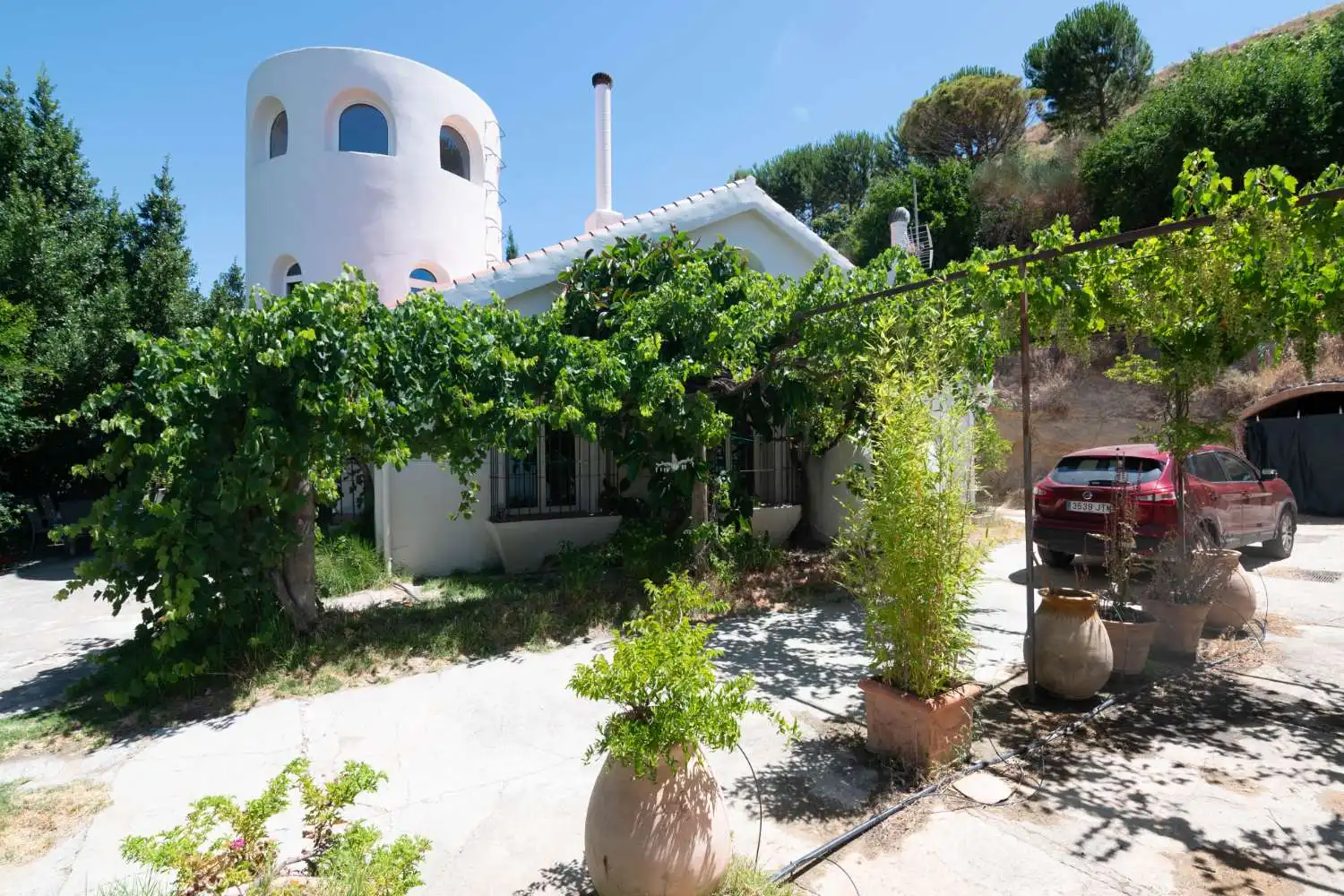 Vista exterior de Finca rústica en venda en Lecrín amb Piscina