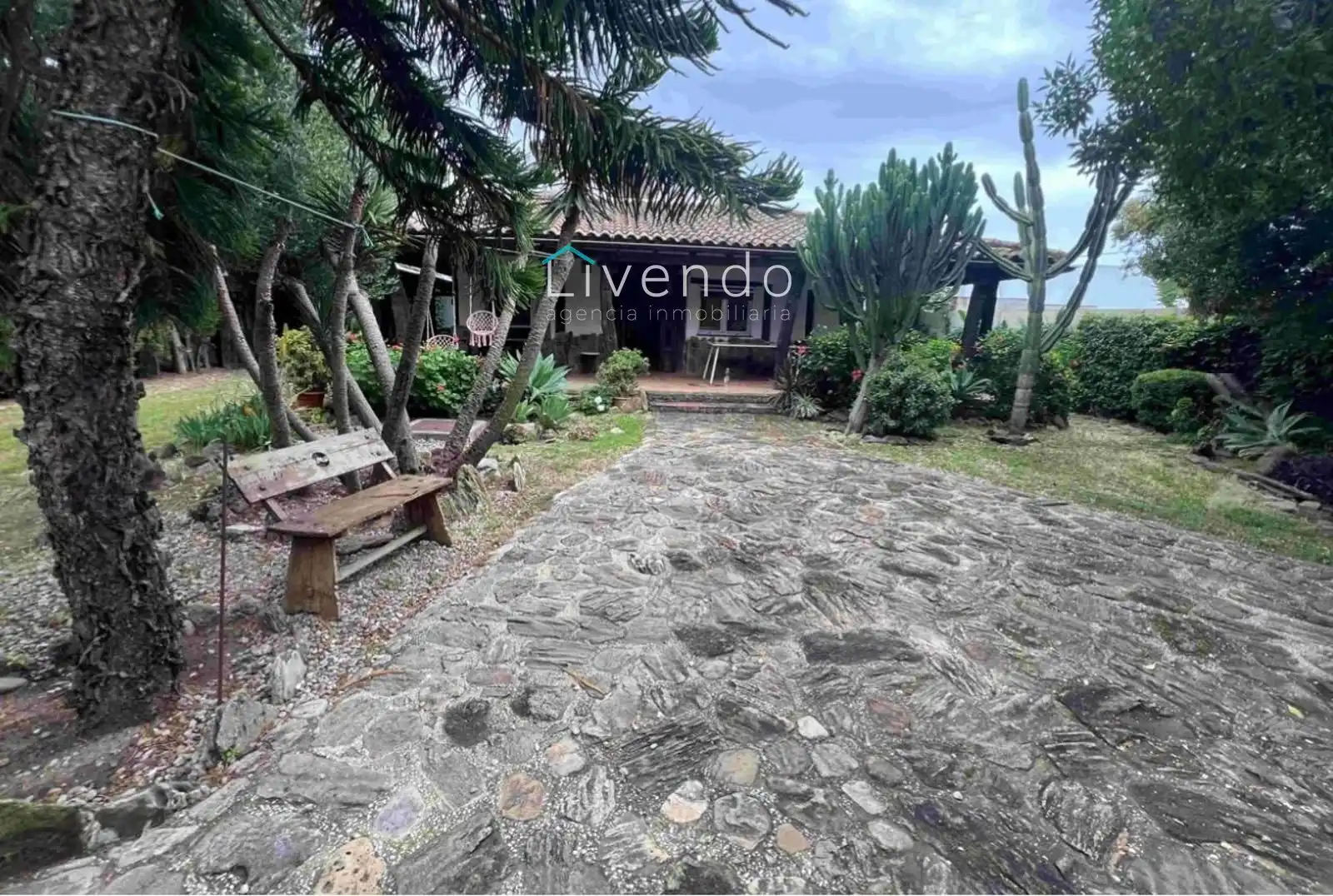 Jardí de Casa o xalet en venda en Vejer de la Frontera amb Aire condicionat i Moblat