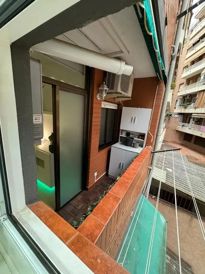 Terrassa de Apartament en venda en Barcelona amb Parquet i Balcó