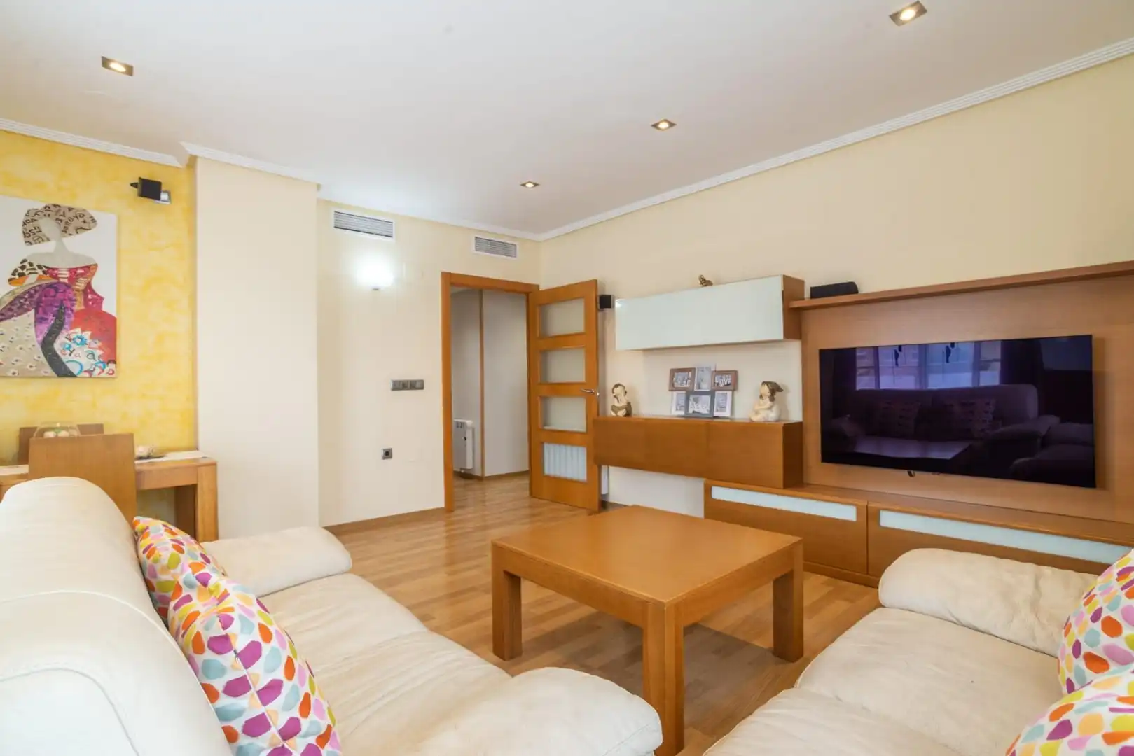 Living room of Flat for sale in Murcia  with Air Conditioner, Furnished and Balcony