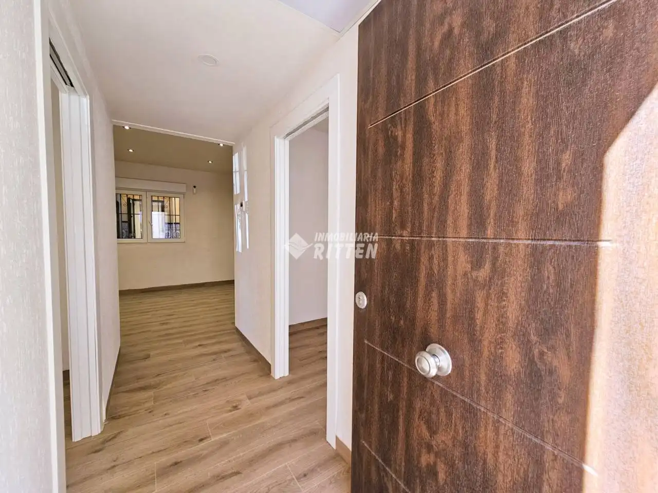 Houses for sale in Cartagena  with Air Conditioner and Terrace
