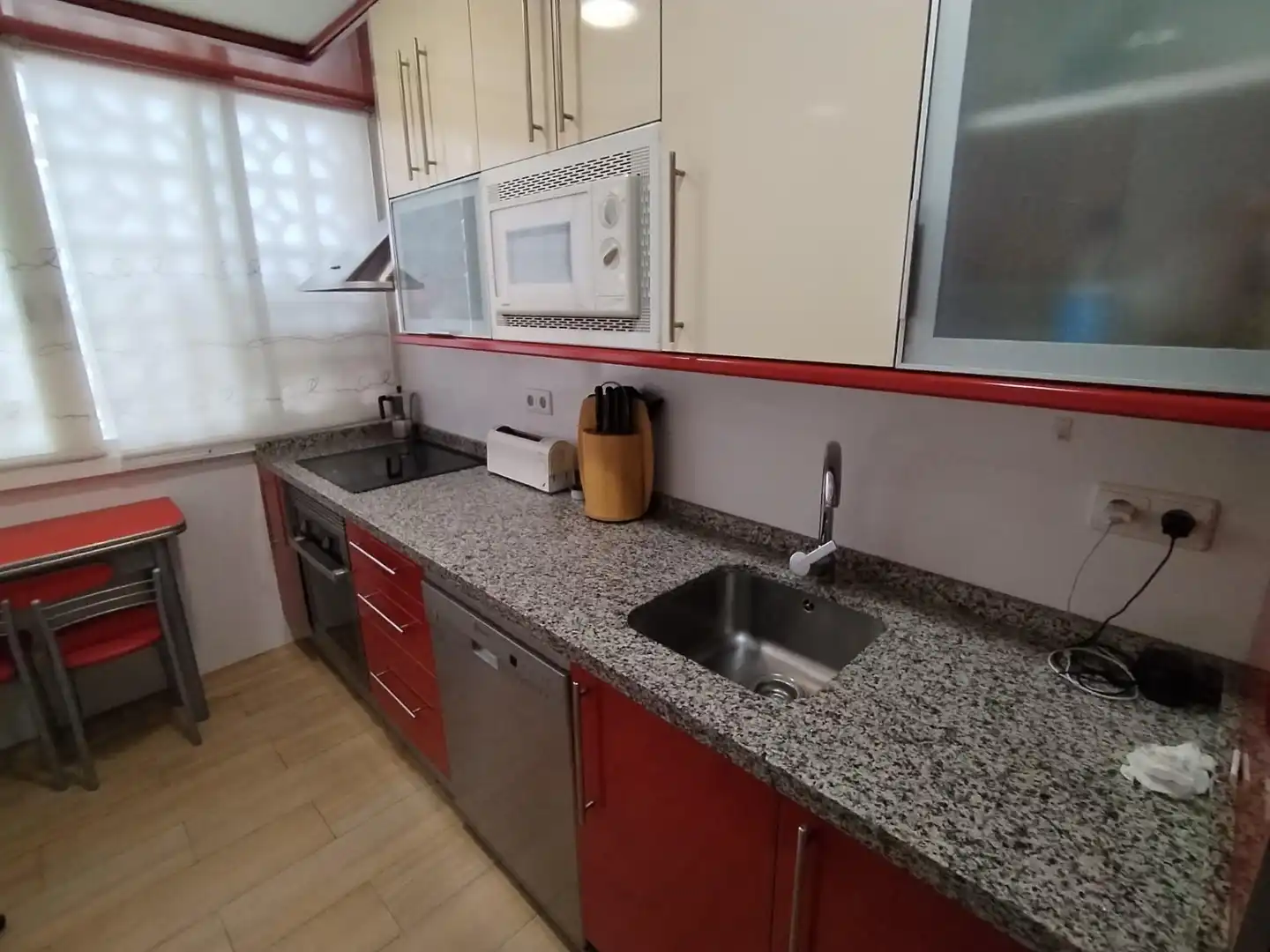 Kitchen of Apartments for sale in Benidorm  with Air Conditioner, Private garden and Storage room