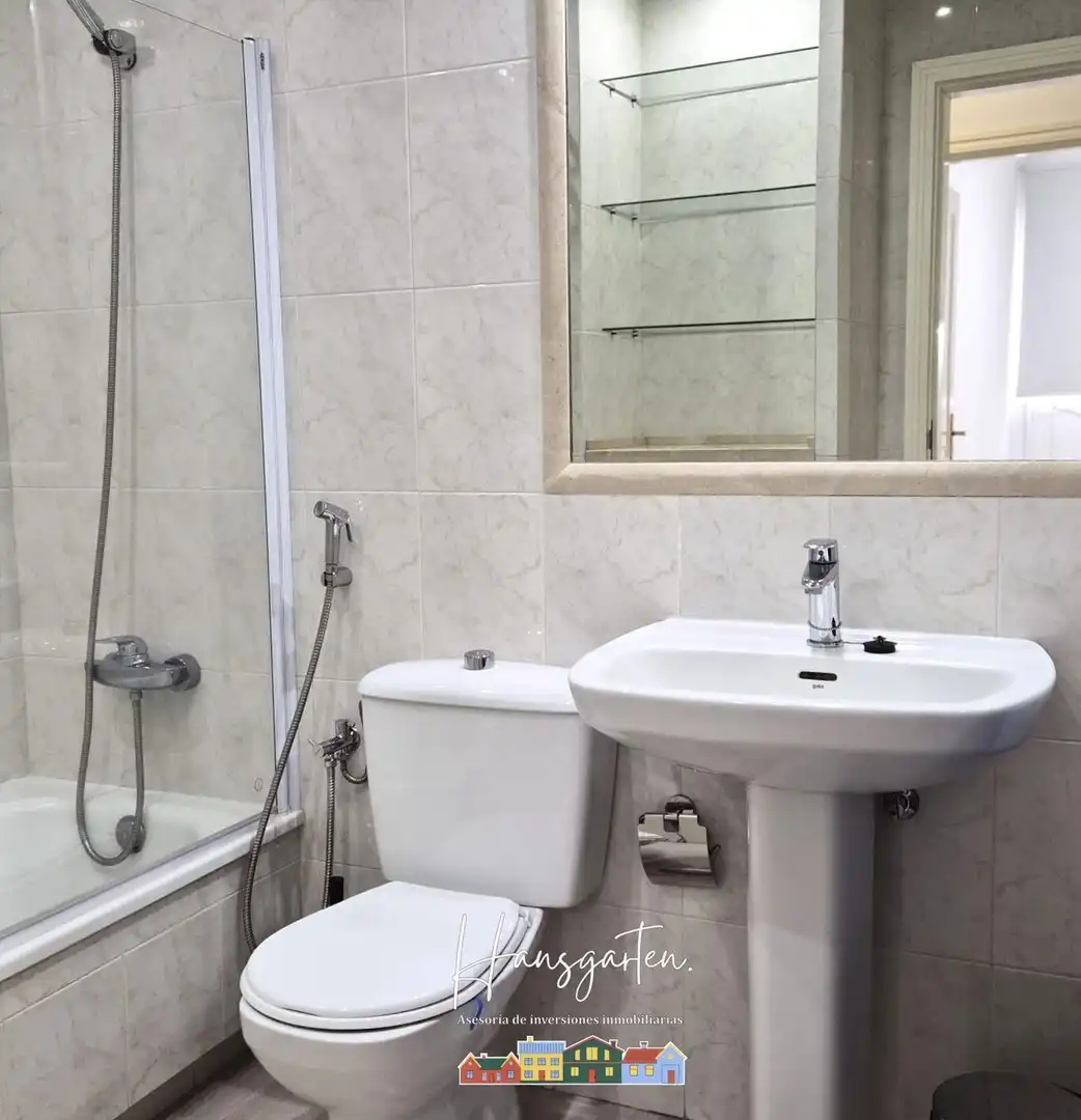 Badezimmer von Wohnung zum Verkauf in Santa Brígida mit Heizung und Möbliert