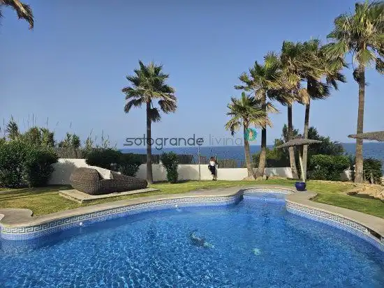 Piscina de Casa o chalet en venta en Manilva con Terraza