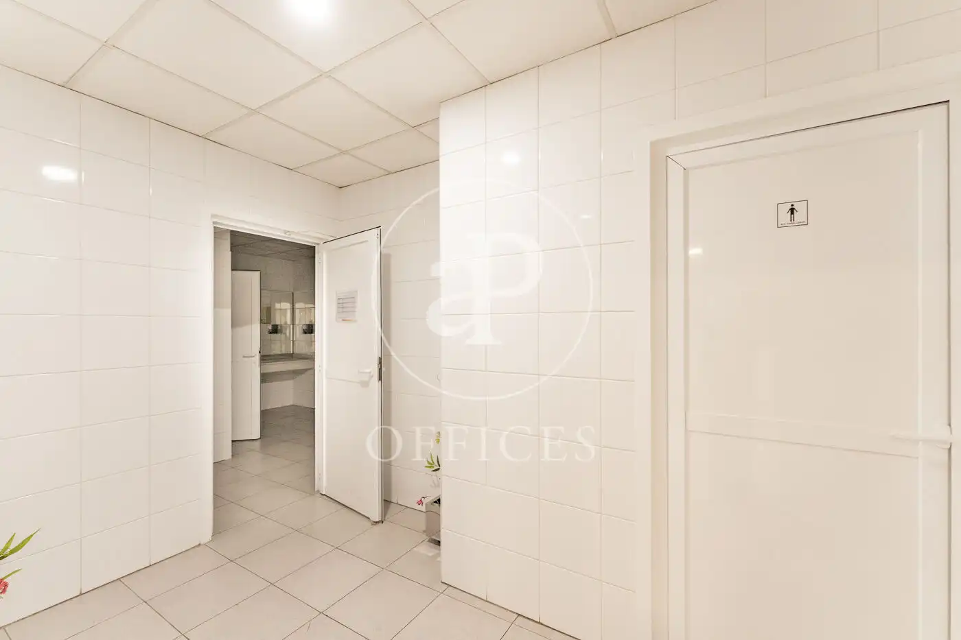 Office for rent in Madrid  with Air Conditioner and Heating