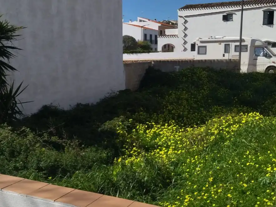 Wohnbaugrundstück zum Verkauf in Calle de Josep Mascaró Pasarius 18, imagen 2
