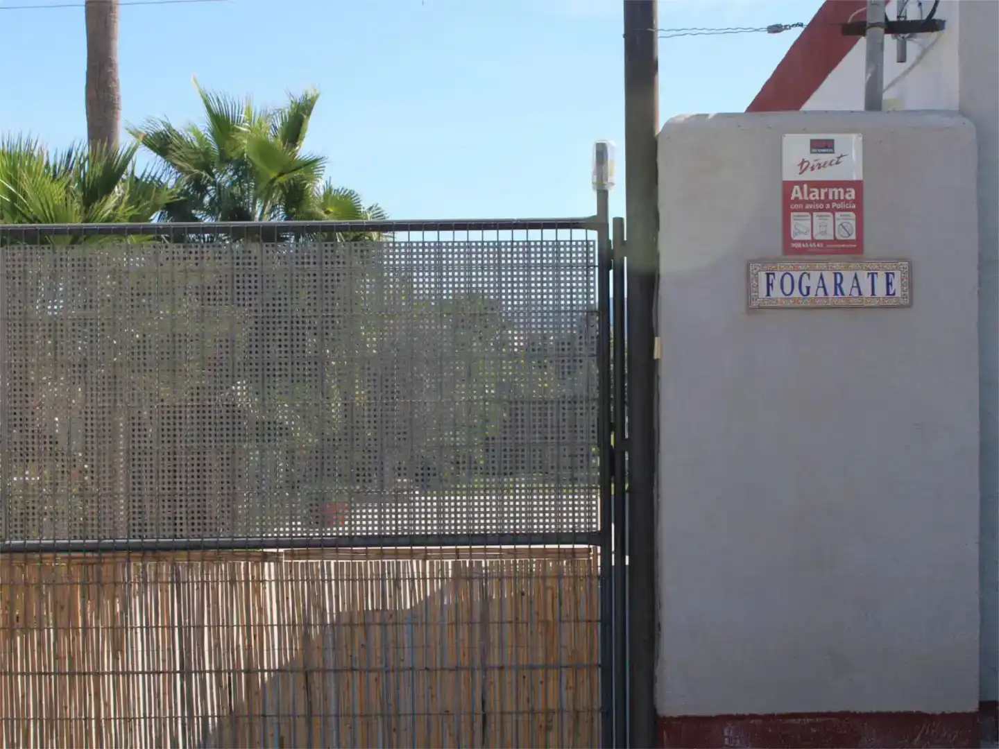Vista exterior de Finca rústica de lloguer en Motril amb Jardí privat, Piscina i Moblat