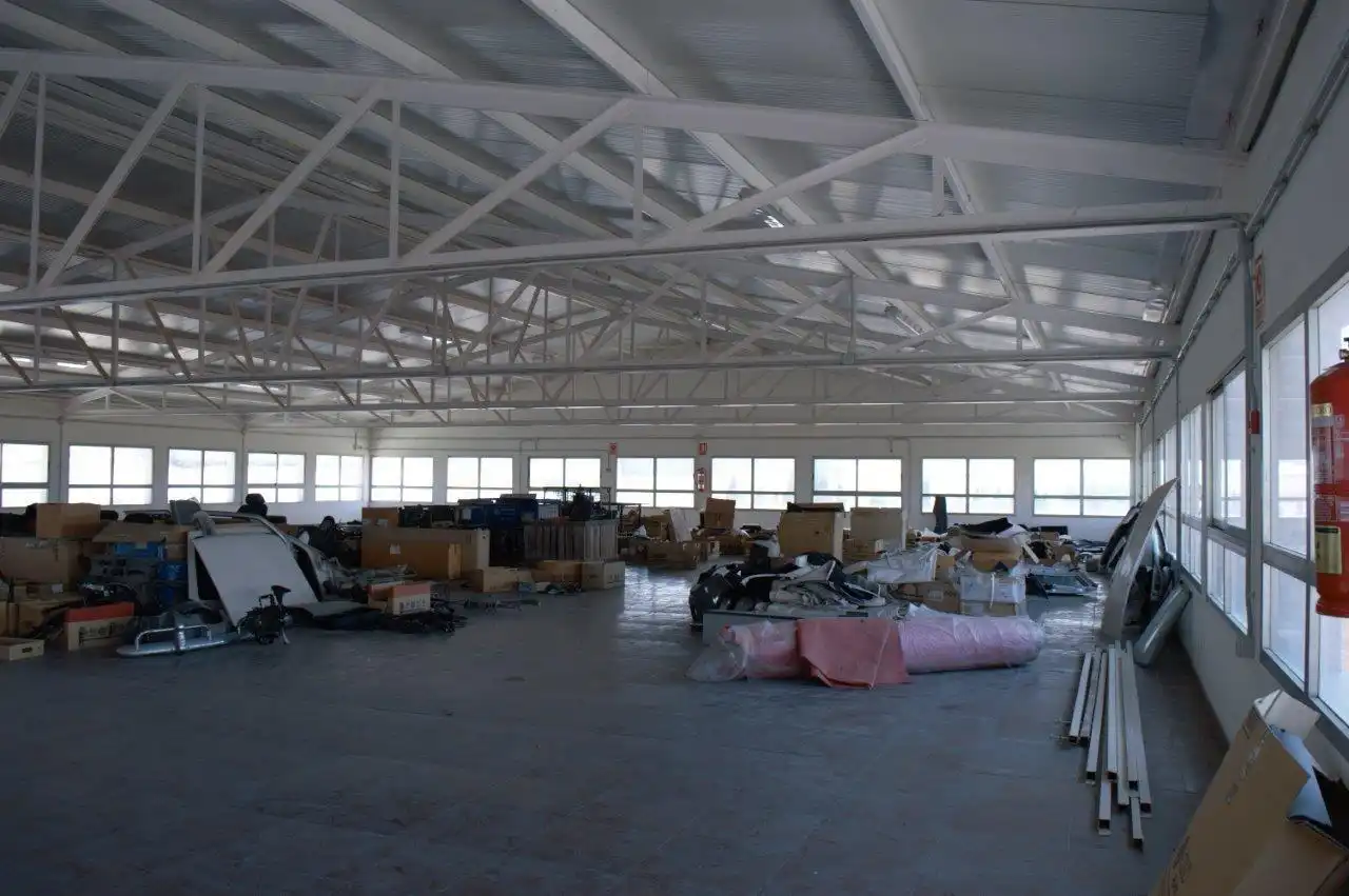 Nave industrial en venta en Villena