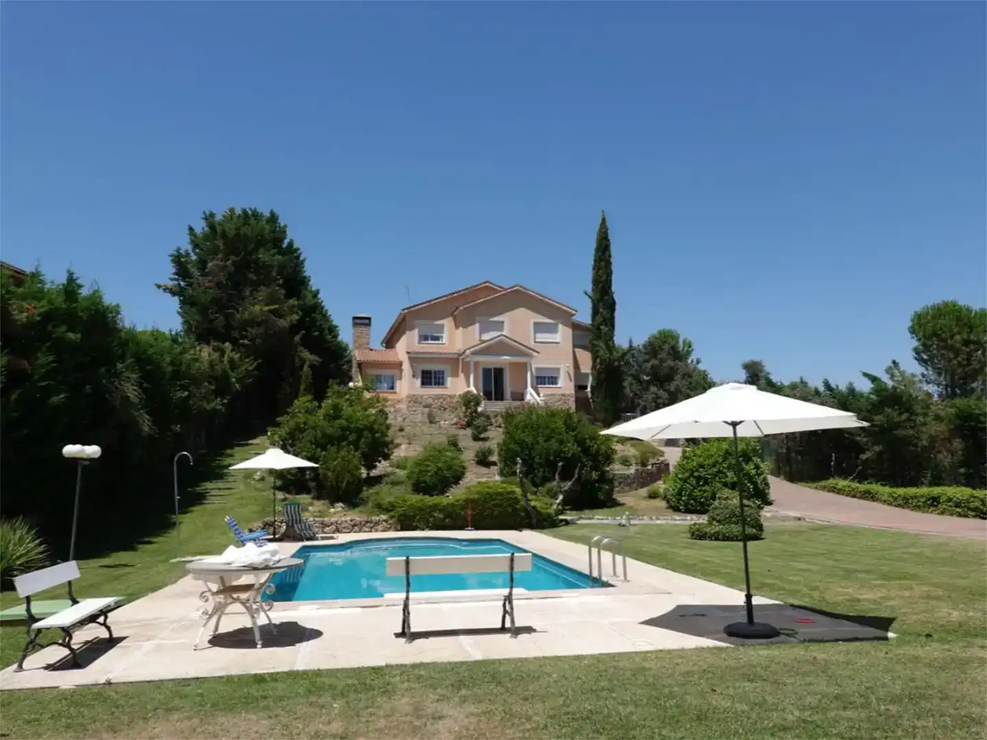 Houses for rent in Paseo del Embajador, 58, Ciudalcampo