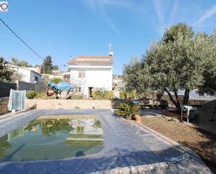 Vista exterior de Casa o xalet en venda en La Bisbal del Penedès amb Terrassa