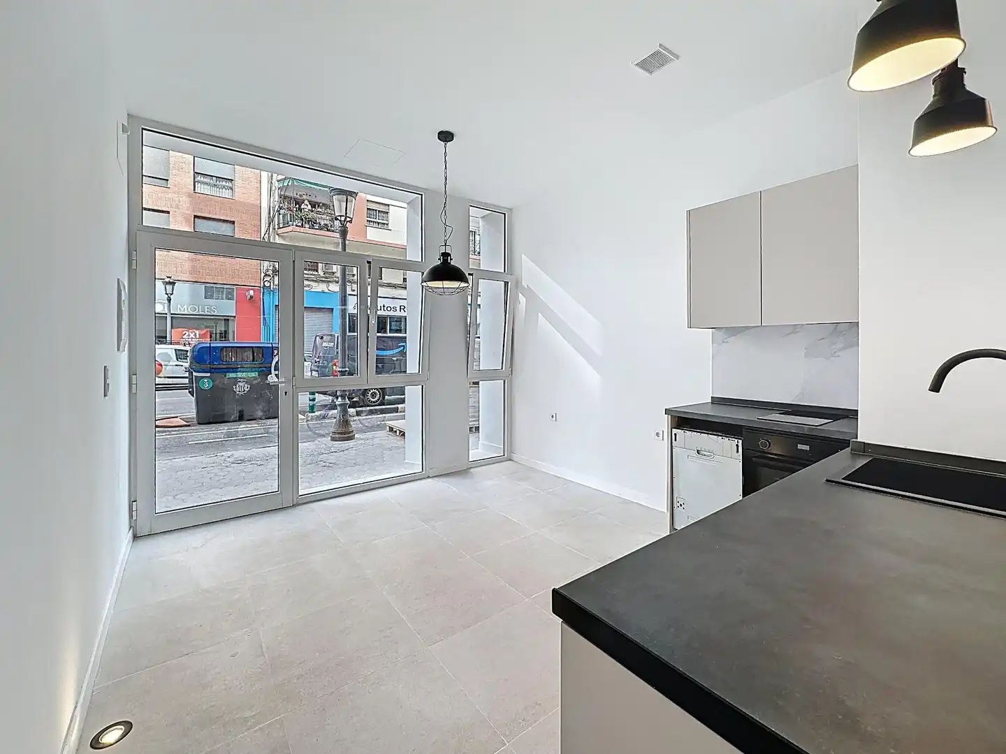 Kitchen of Ground floor for sale in Valencia  with Air Conditioner