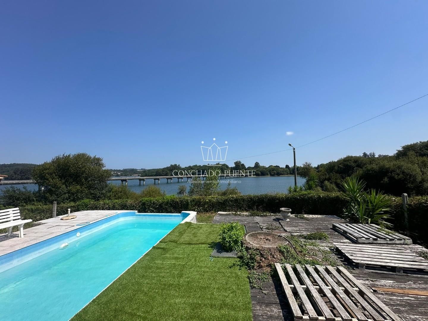 House or chalet for sale in Cambre   with Private garden