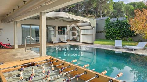 Foto 3 de Casa o chalet en venta en Calle Rosselló, La Jonquera, Girona