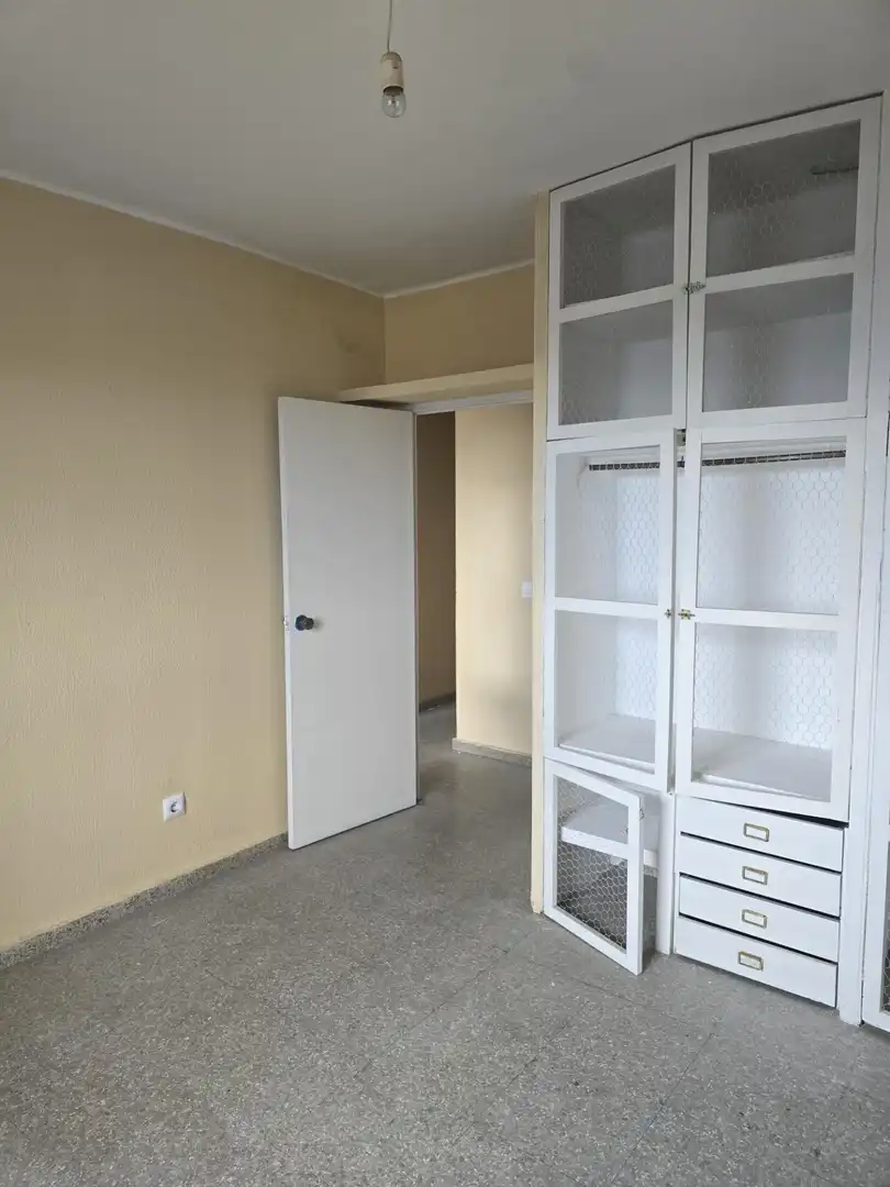 Schlafzimmer von Dachboden zum Verkauf in Algeciras