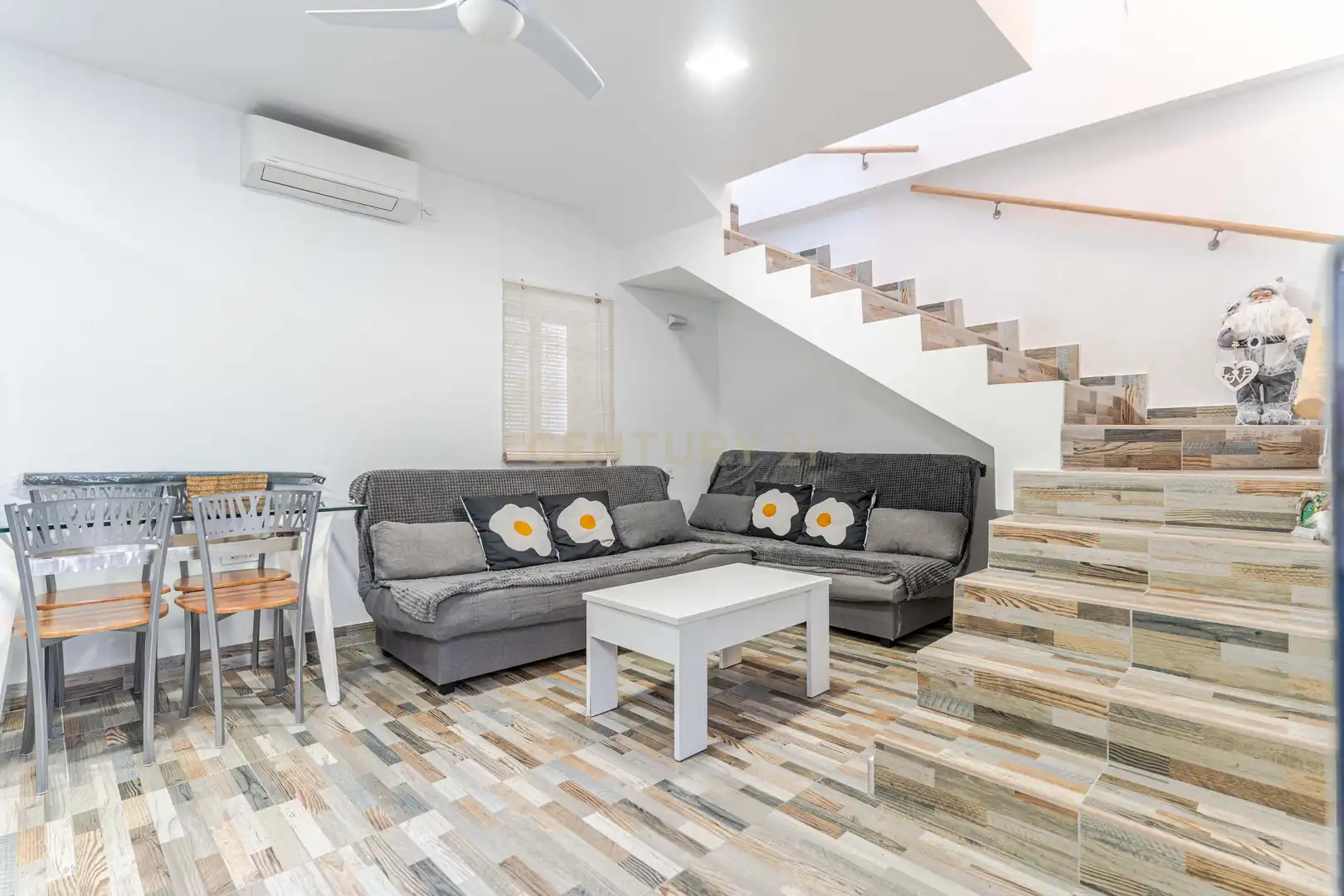 Living room of Houses for sale in Salobreña  with Air Conditioner