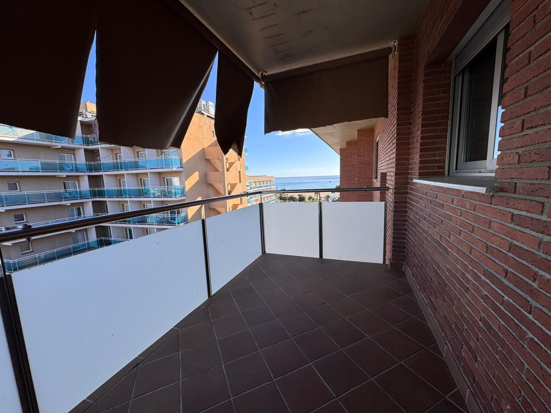 Terraza de Dúplex en venta en Malgrat de Mar con Calefacción, Terraza y Balcón