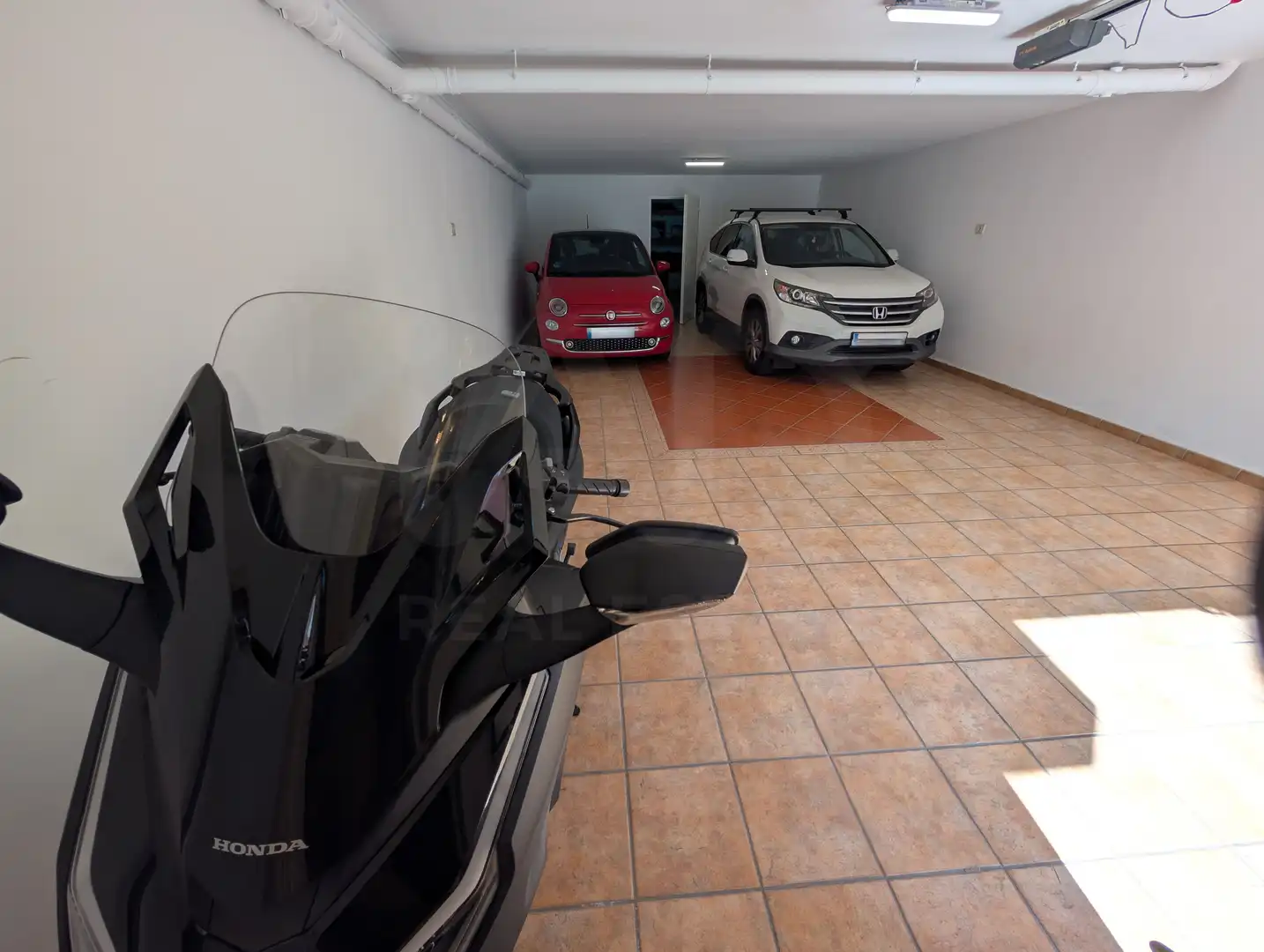 Parking of Detached homes for sale in San Isidro