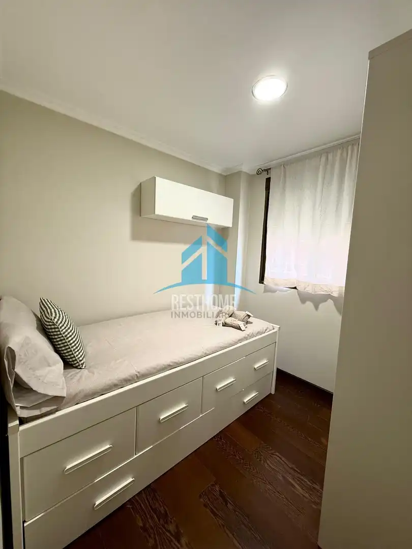 Bedroom of Flat for rent in Cullera  with Air Conditioner and Furnished