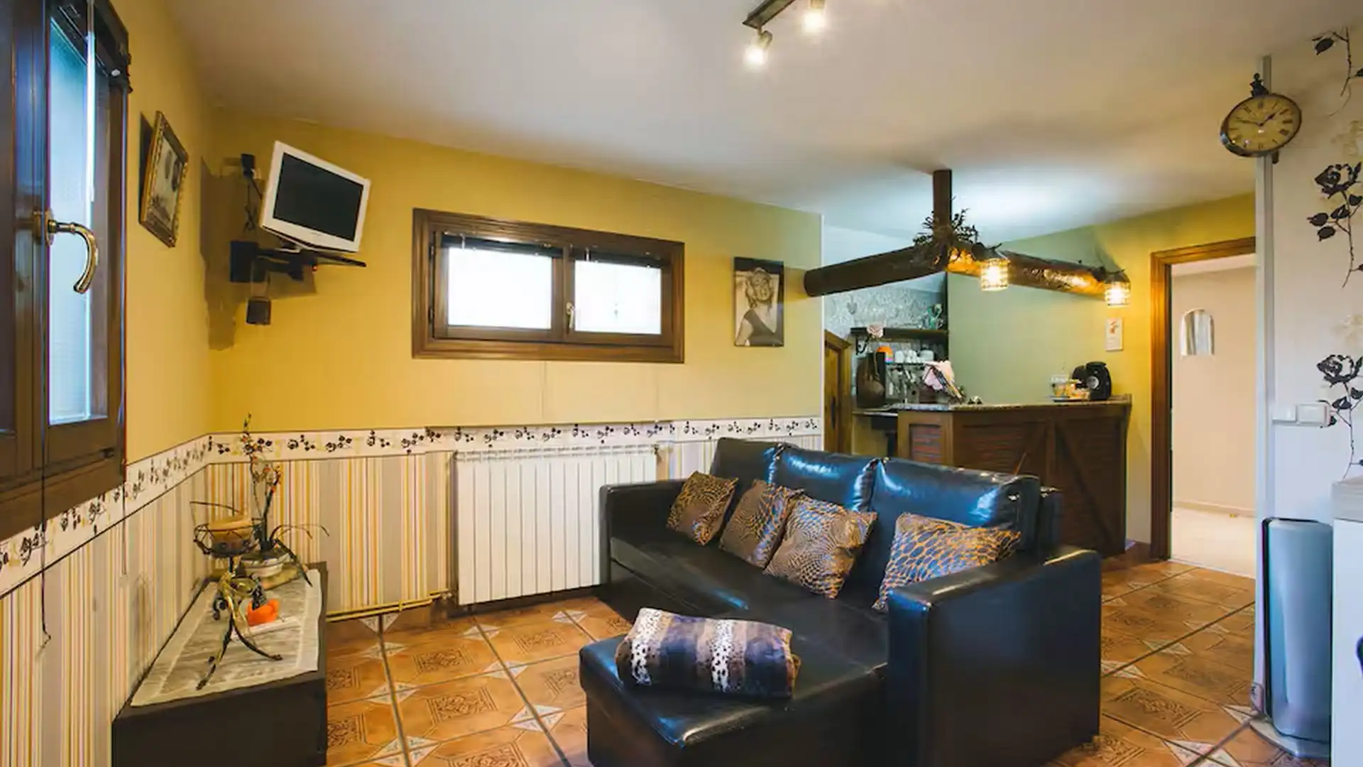 Sala de estar de Apartamento de alquiler en Orio con Aire acondicionado, Calefacción y Amueblado