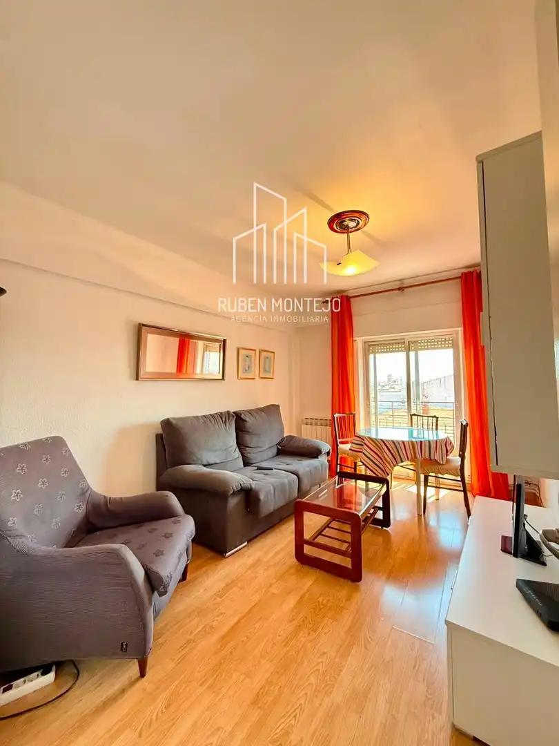 Exterior view of Flat for rent in Salamanca  with Heating, Terrace and Furnished