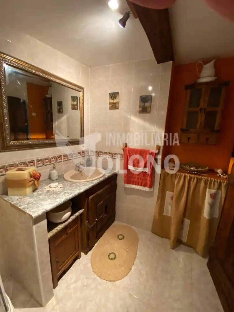 Badezimmer von Country house zum Verkauf in San Vicente de la Sonsierra mit Heizung, Terrasse und Abstellraum