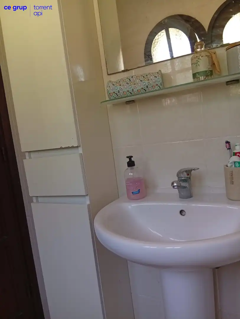 Baño de Casa adosada en venta en L'Estartit con Calefacción, Terraza y Balcón
