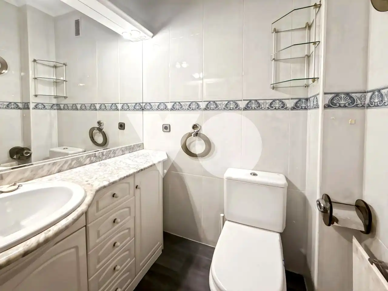 Baño de Piso en venta en Madrid con Aire acondicionado, Calefacción y Terraza