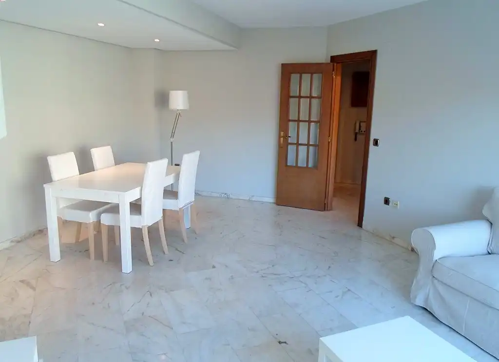 Comedor de Piso de alquiler en Valencia con Aire acondicionado, Calefacción y Amueblado