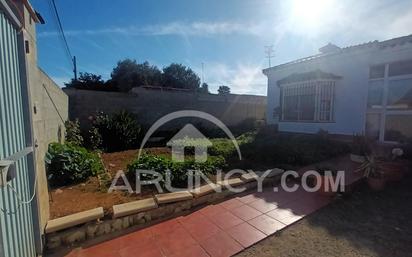 Jardí de Casa o xalet en venda en Chiclana de la Frontera amb Jardí privat