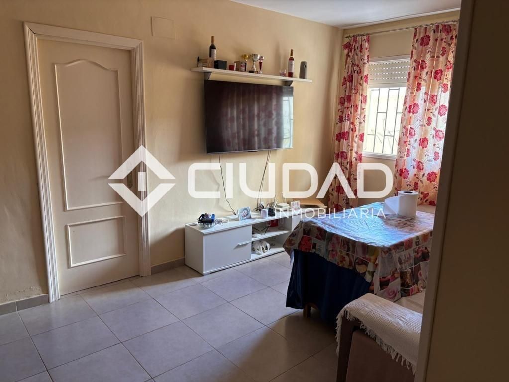 Piso en venta en Centro - Calzada - Cabo Noval