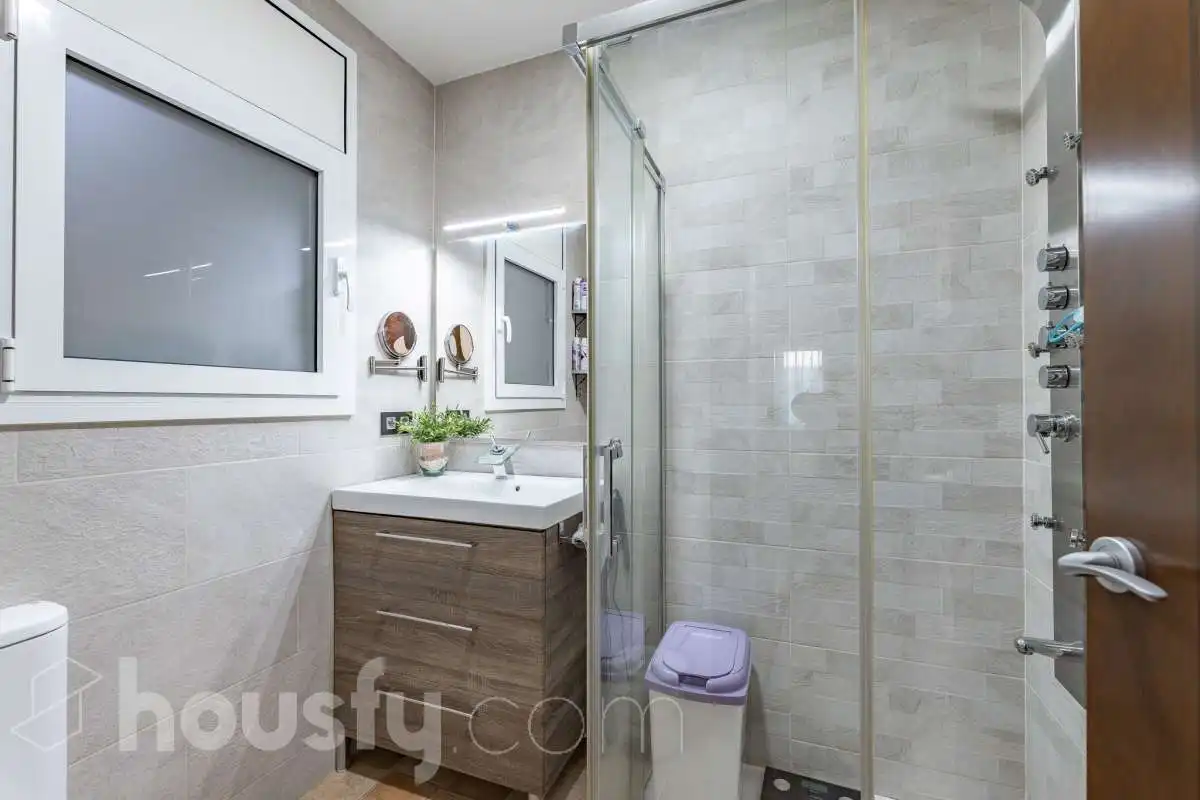 Bany de Casa o xalet en venda en Abrera, Barcelona