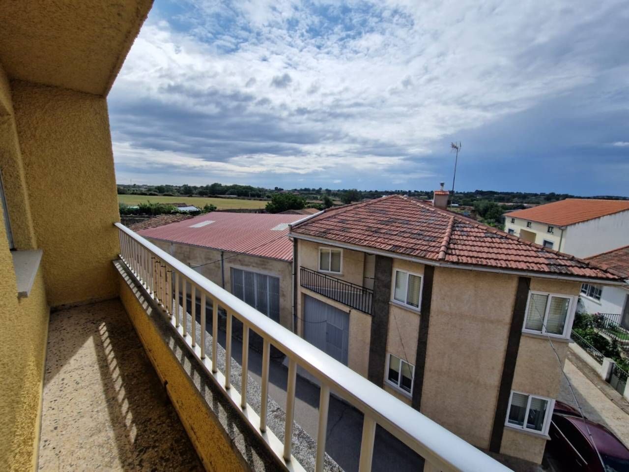 Balcony of Flat for sale in Lumbrales  with Terrace, Storage room and Furnished