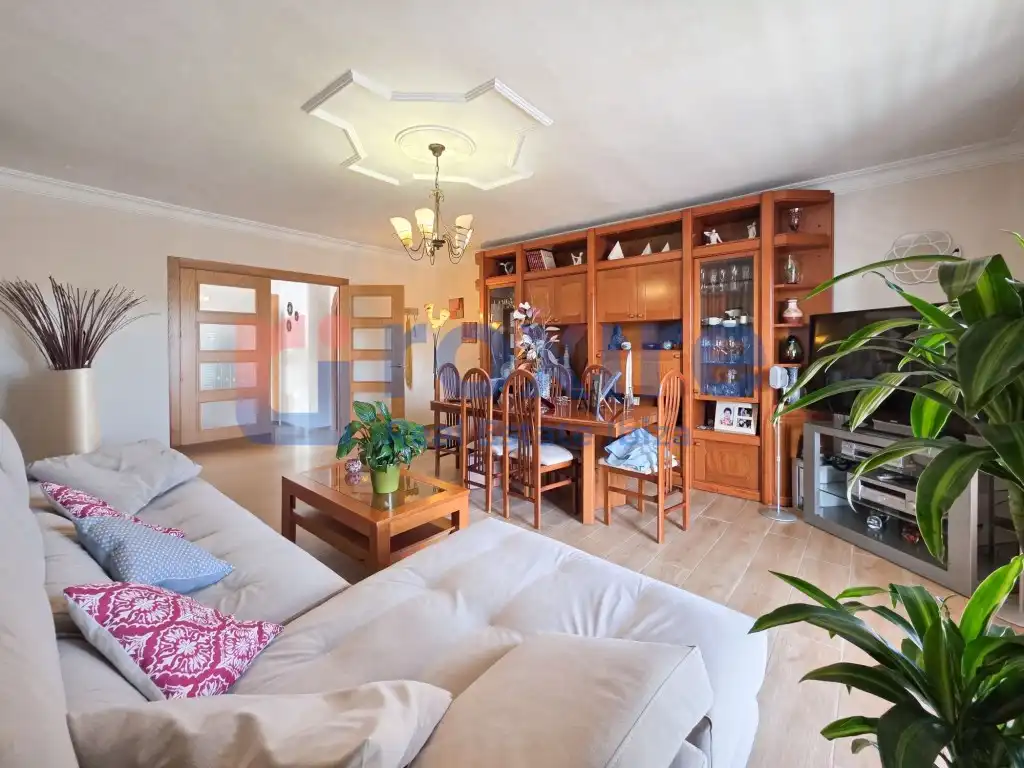 Sala de estar de Edificio en venta en Sant Josep de sa Talaia
