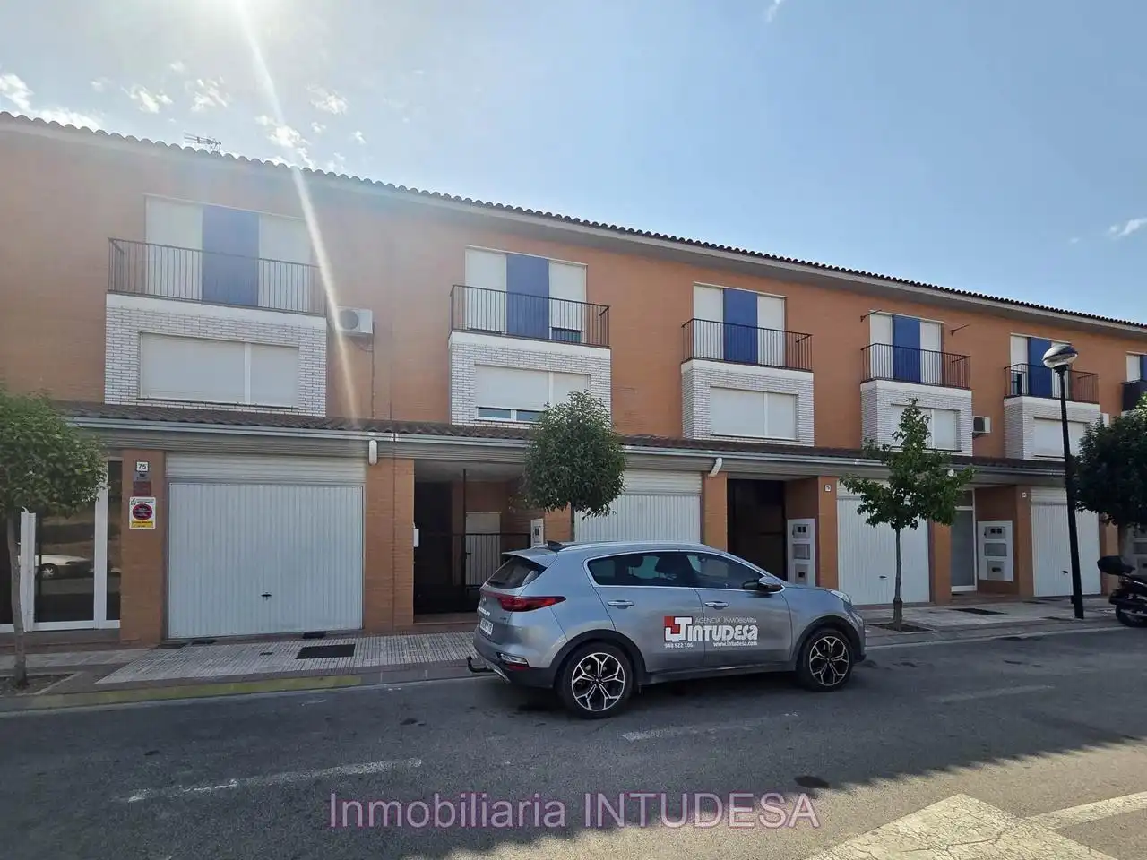 Vista exterior de Casa adosada en venta en Murchante con Calefacción, Jardín privado y Terraza