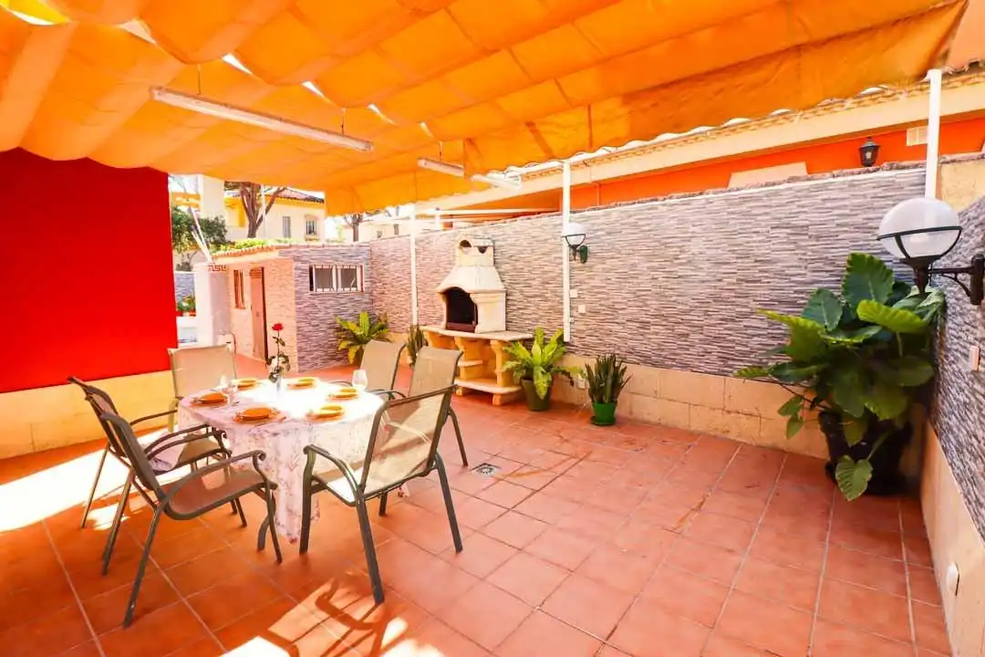 Houses for sale in La Barrosa