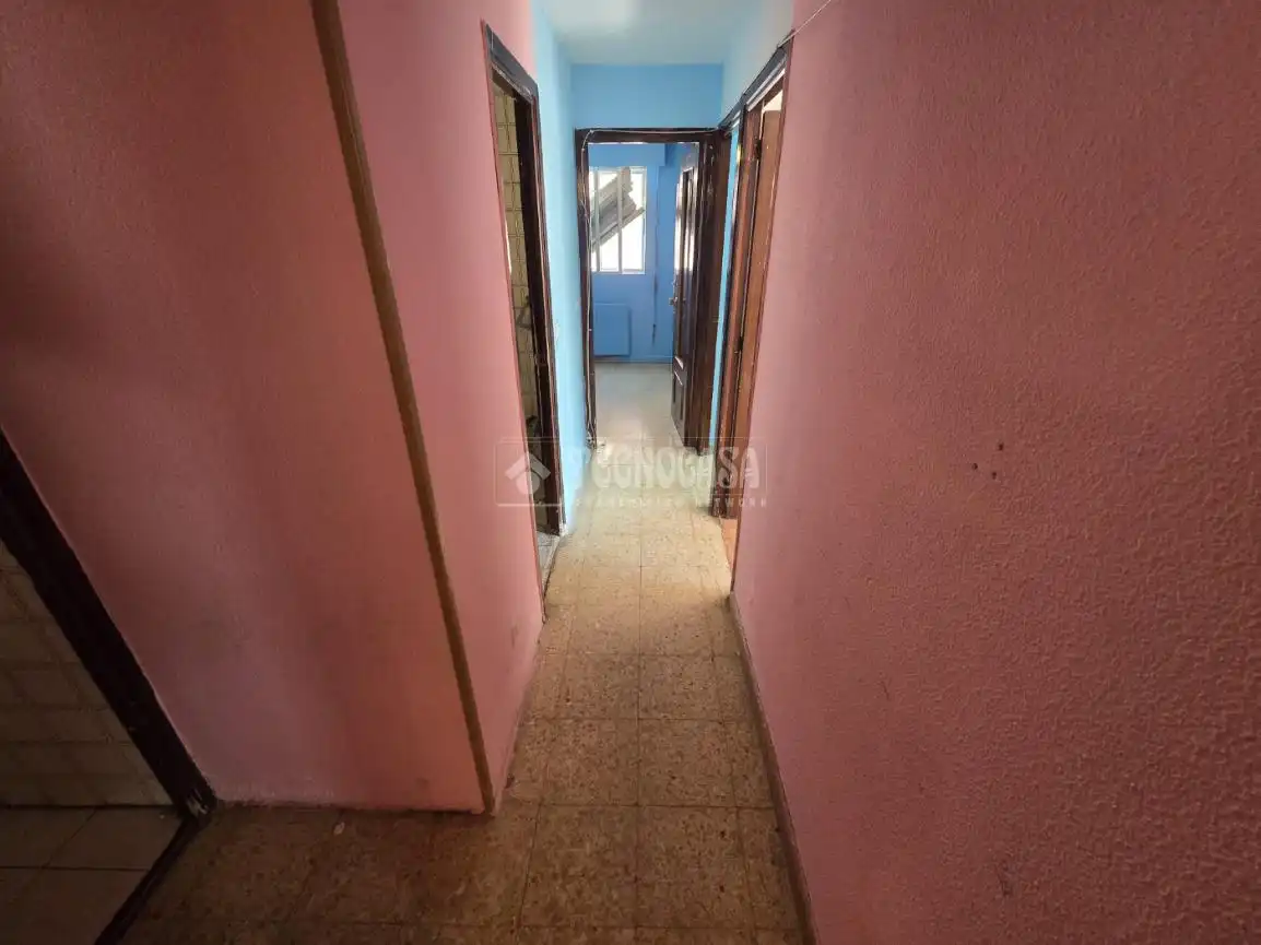 Piso en venta en Madrid con Calefacción y Terraza