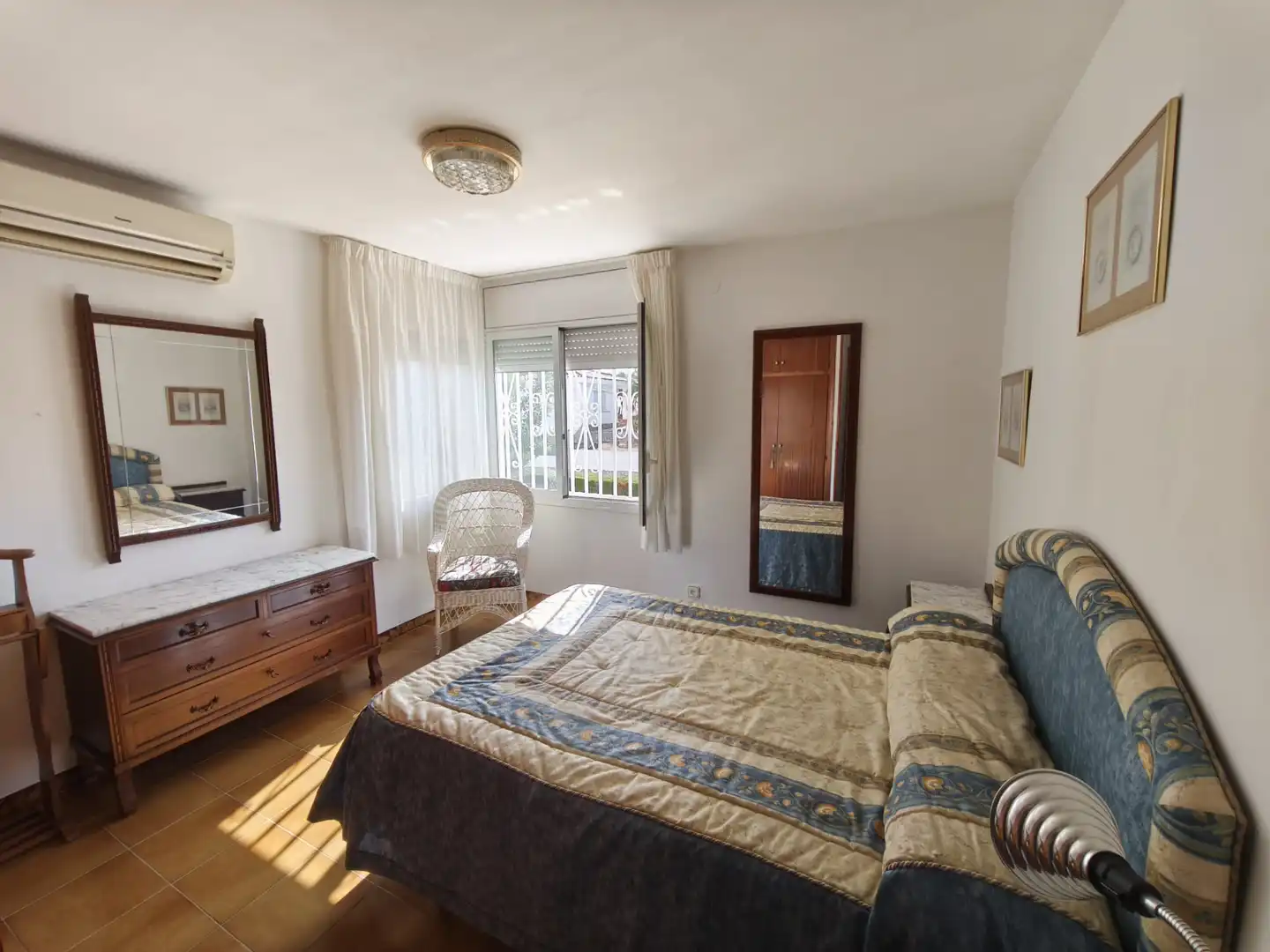 Habitación de Casa o chalet en venta en Mont-roig del Camp con Aire acondicionado, Calefacción y Jardín privado