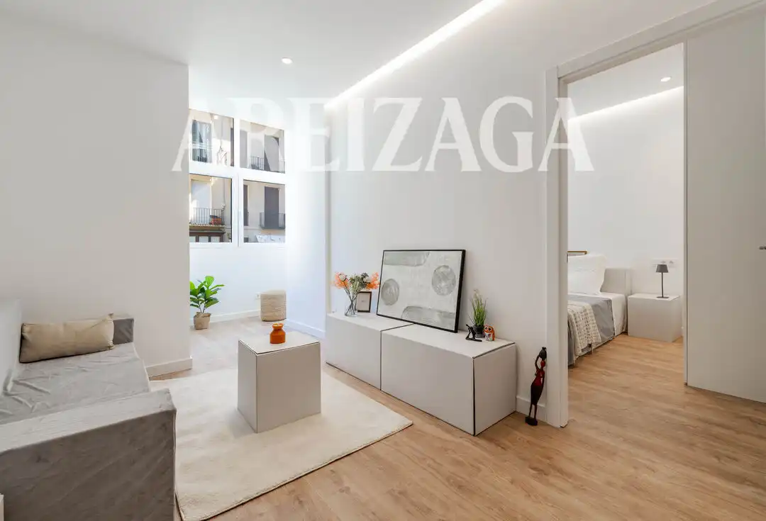 Bedroom of Flat for sale in Donostia - San Sebastián   with Heating, Terrace and Balcony