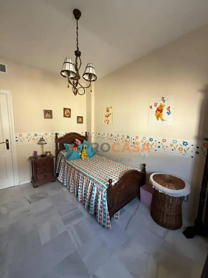 Habitación de Casa o chalet en venta en Utrera