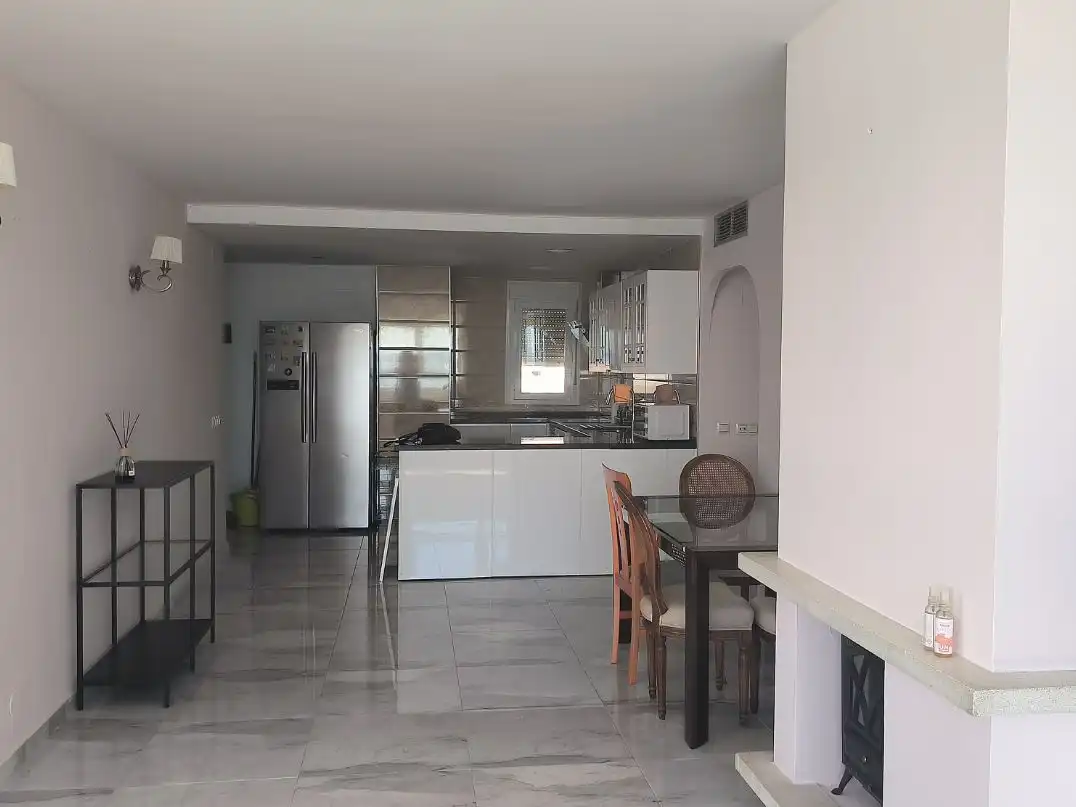 Appartamento con piscina in affitto a Avenida Benjamina 2, imagen 9