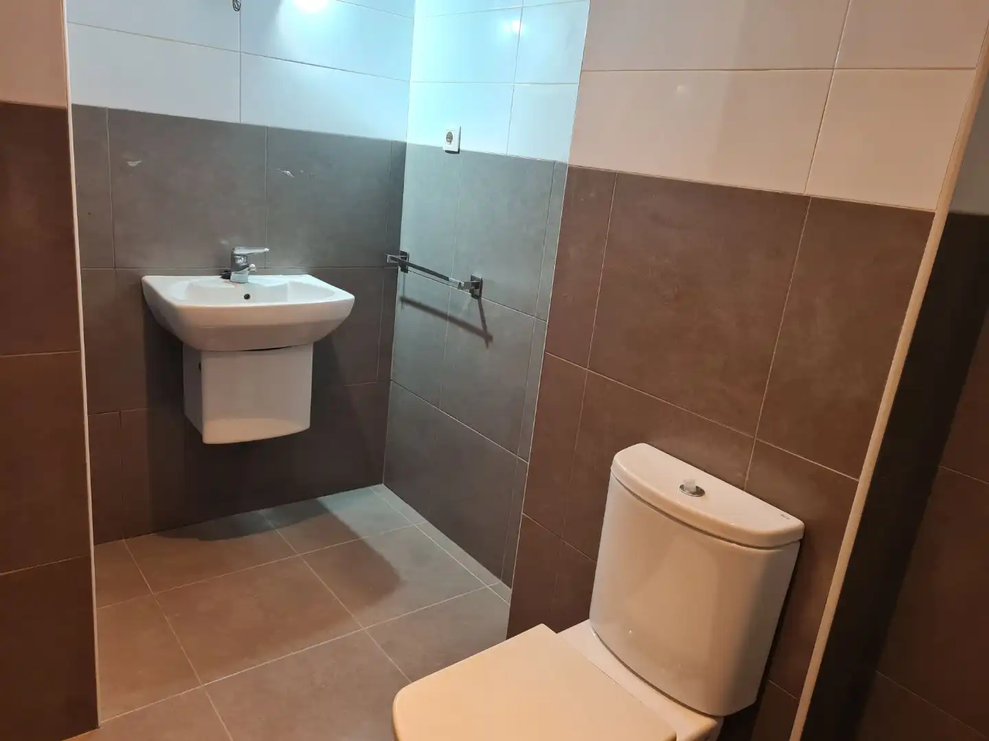 Flat with lift for sale in Esteve Mogàs 26, imagen 21