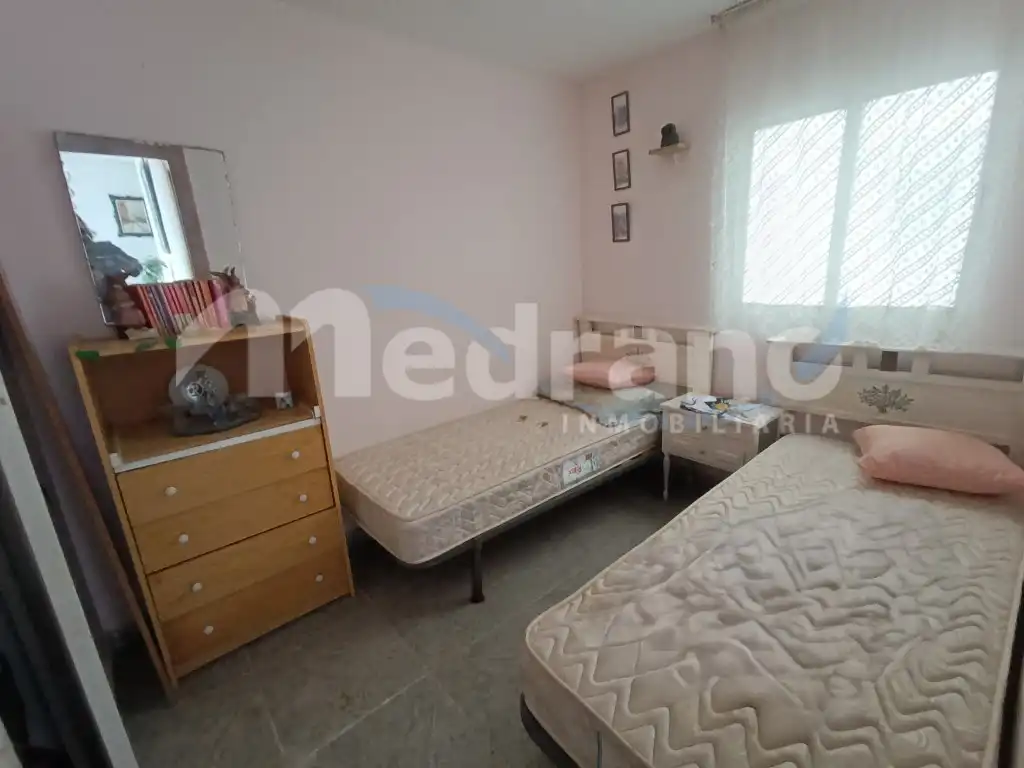 Schlafzimmer von Wohnung zum Verkauf in Benidorm mit Privatgarten, Schwimmbad und Möbliert