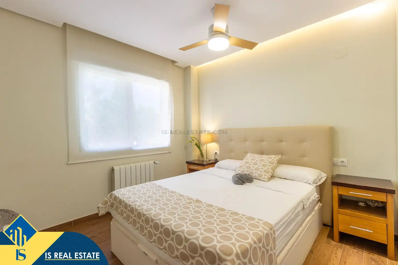 Dormitori de Casa o xalet en venda en Alicante / Alacant amb Terrassa, Piscina i Moblat