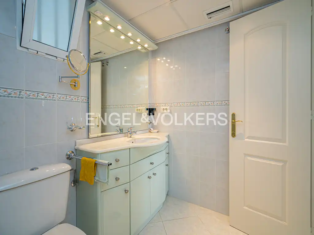 Penthouse with pool for sale in La Cala de Villajoyosa, imagen 17