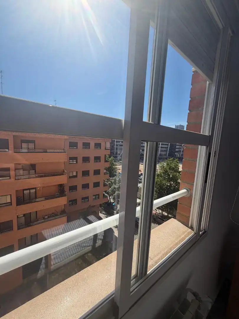 Vista exterior de Pis de lloguer en Valencia amb Aire condicionat, Moblat i Balcó