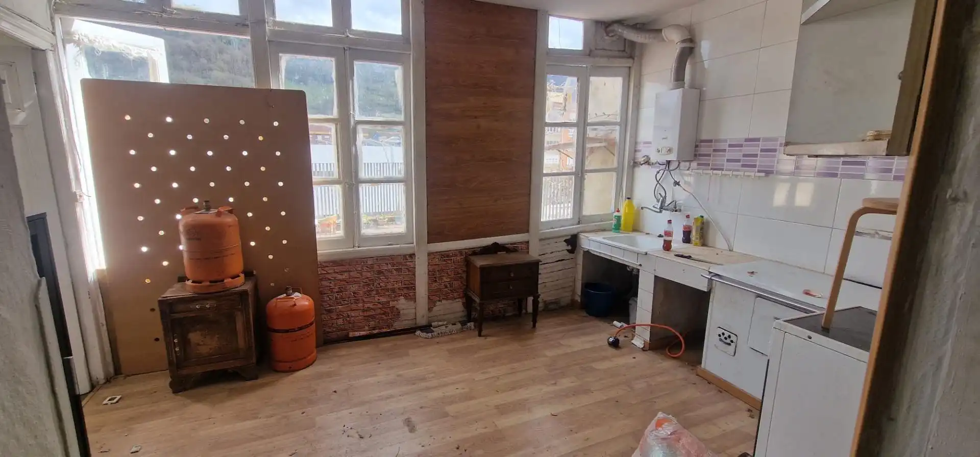 Cocina de Edificio en venta en Lena