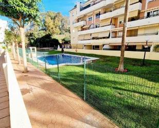 Piscina de Planta baixa en venda en Rincón de la Victoria amb Aire condicionat, Jardí privat i Parquet