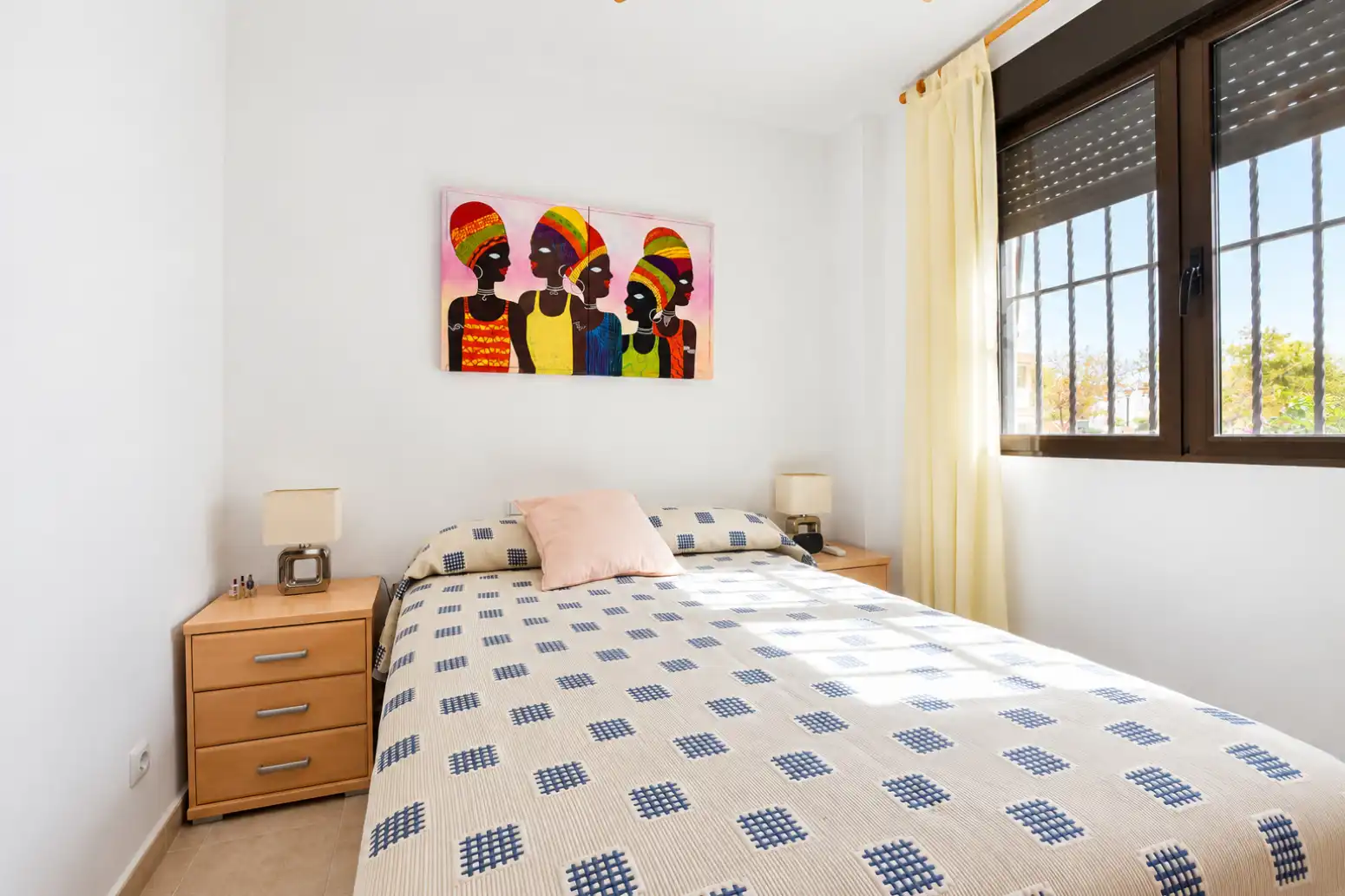Habitación de Piso de alquiler en Puçol con Aire acondicionado, Jardín privado y Terraza