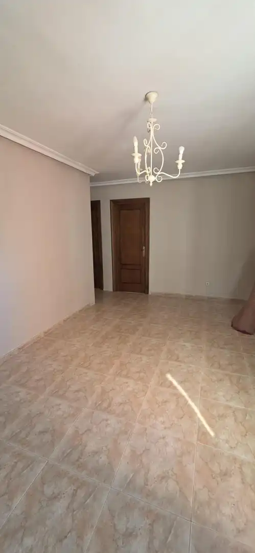 Wohnung zum Verkauf in Algeciras