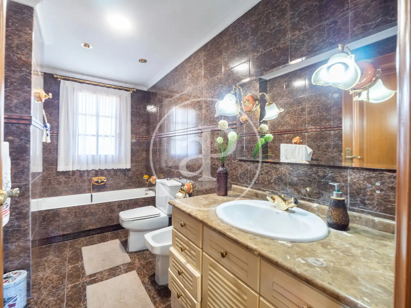 Baño de Casa o chalet en venta en Godella con Aire acondicionado, Calefacción y Jardín privado